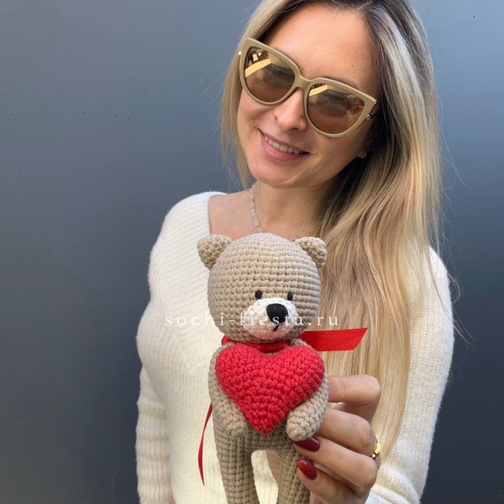 Мишка с сердцем ручной работы в Череповеце