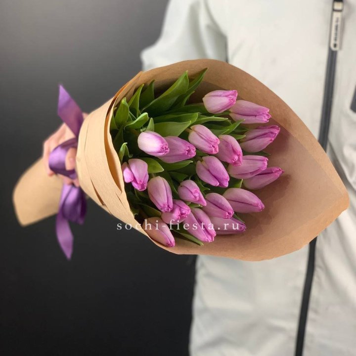 19 розовых  тюльпанов в Череповеце