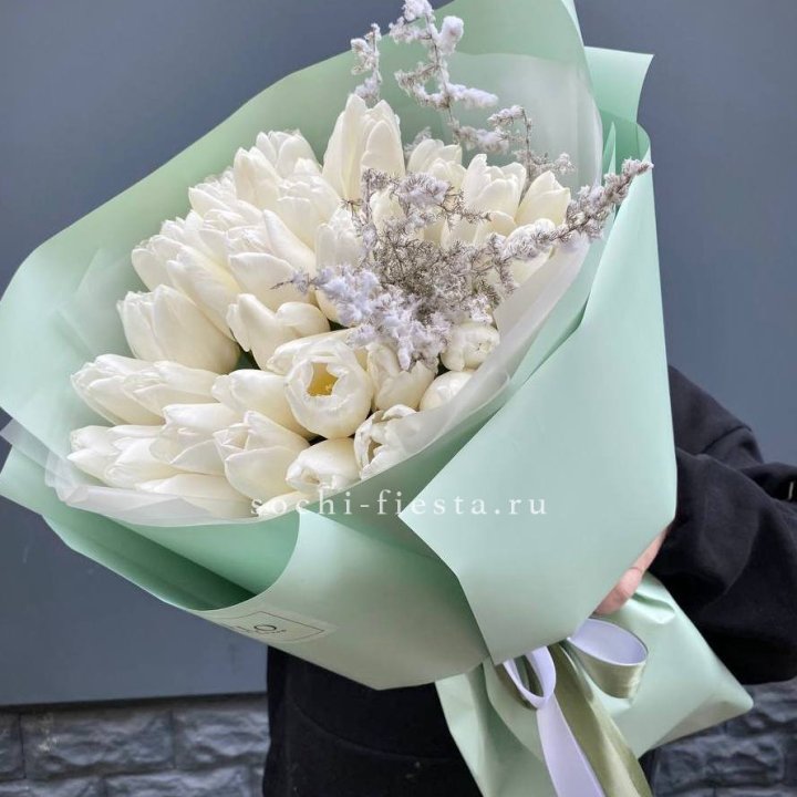 Букет белых тюльпанов "Бьянко" в Череповеце