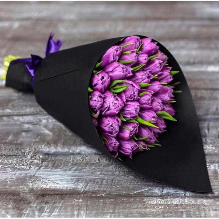 Пионовидные тюльпаны блэк в Череповеце